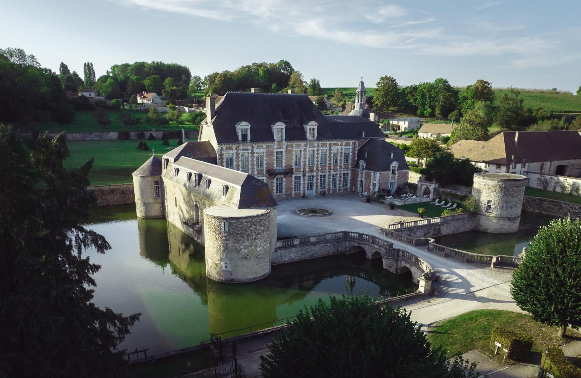 Le Chateau D'Etoges - Champagne Hotel Exterior photo